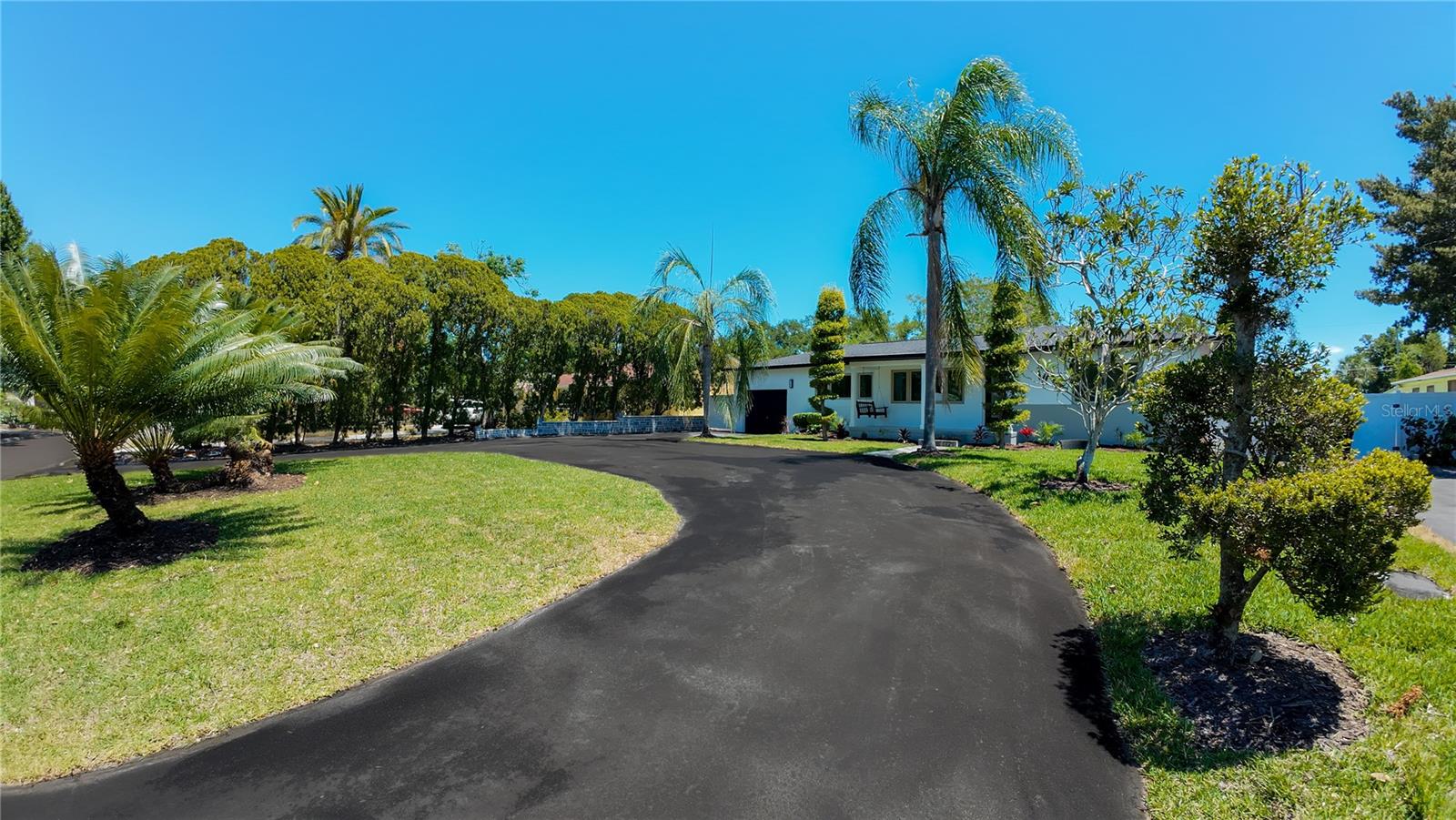 936 ALCAZAR WAY S — photo 4