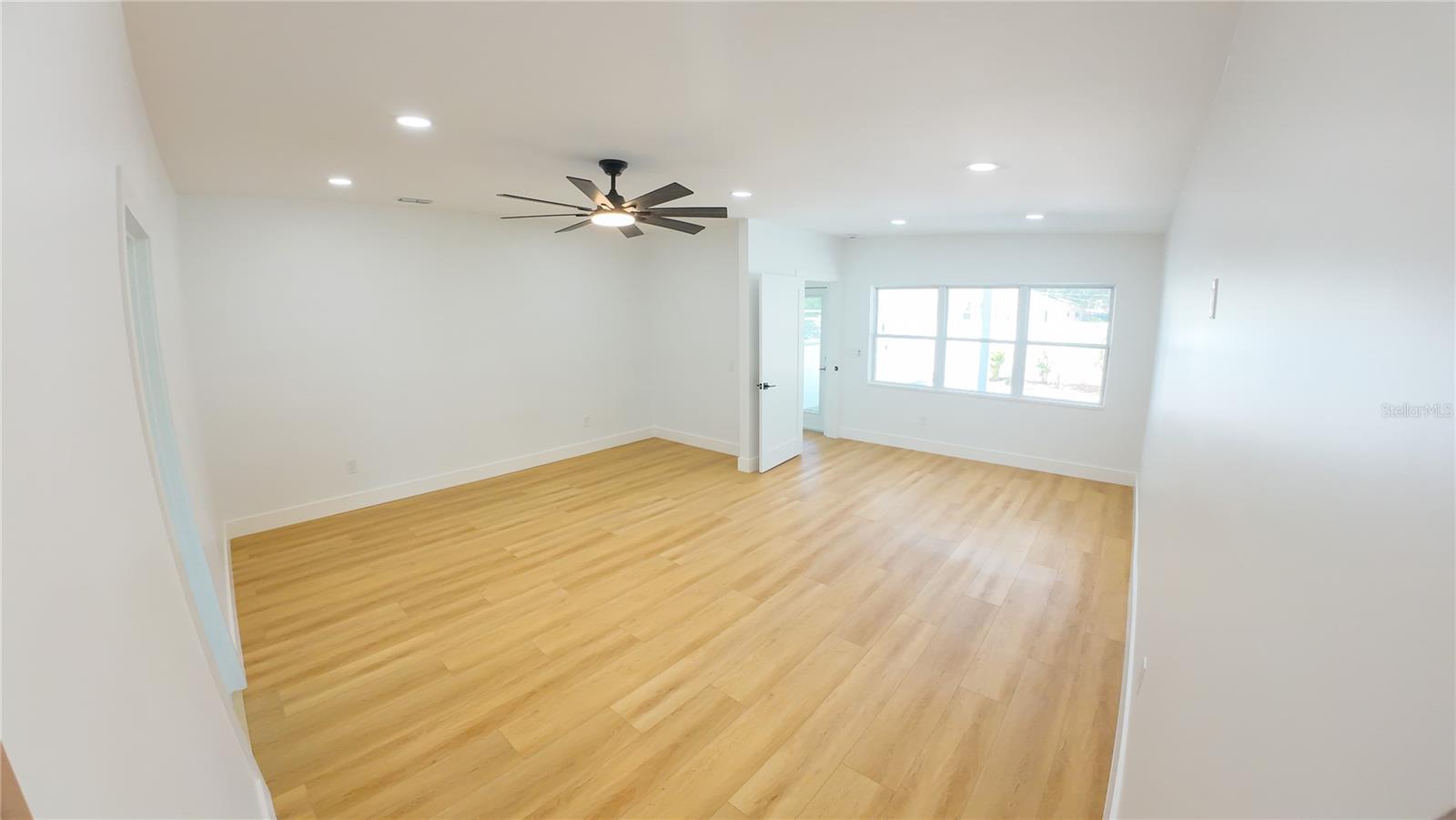 936 ALCAZAR WAY S — photo 21