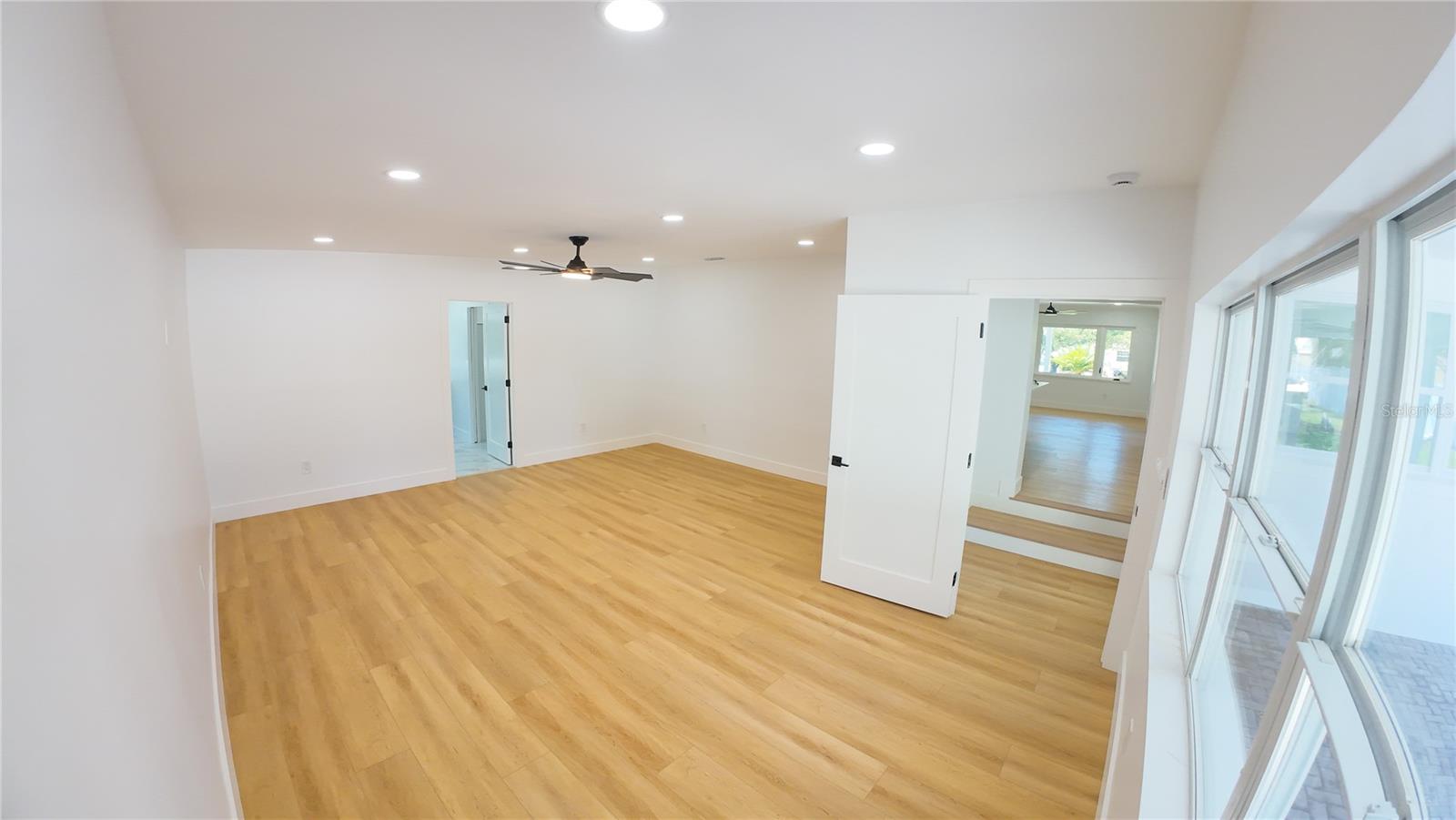 936 ALCAZAR WAY S — photo 23