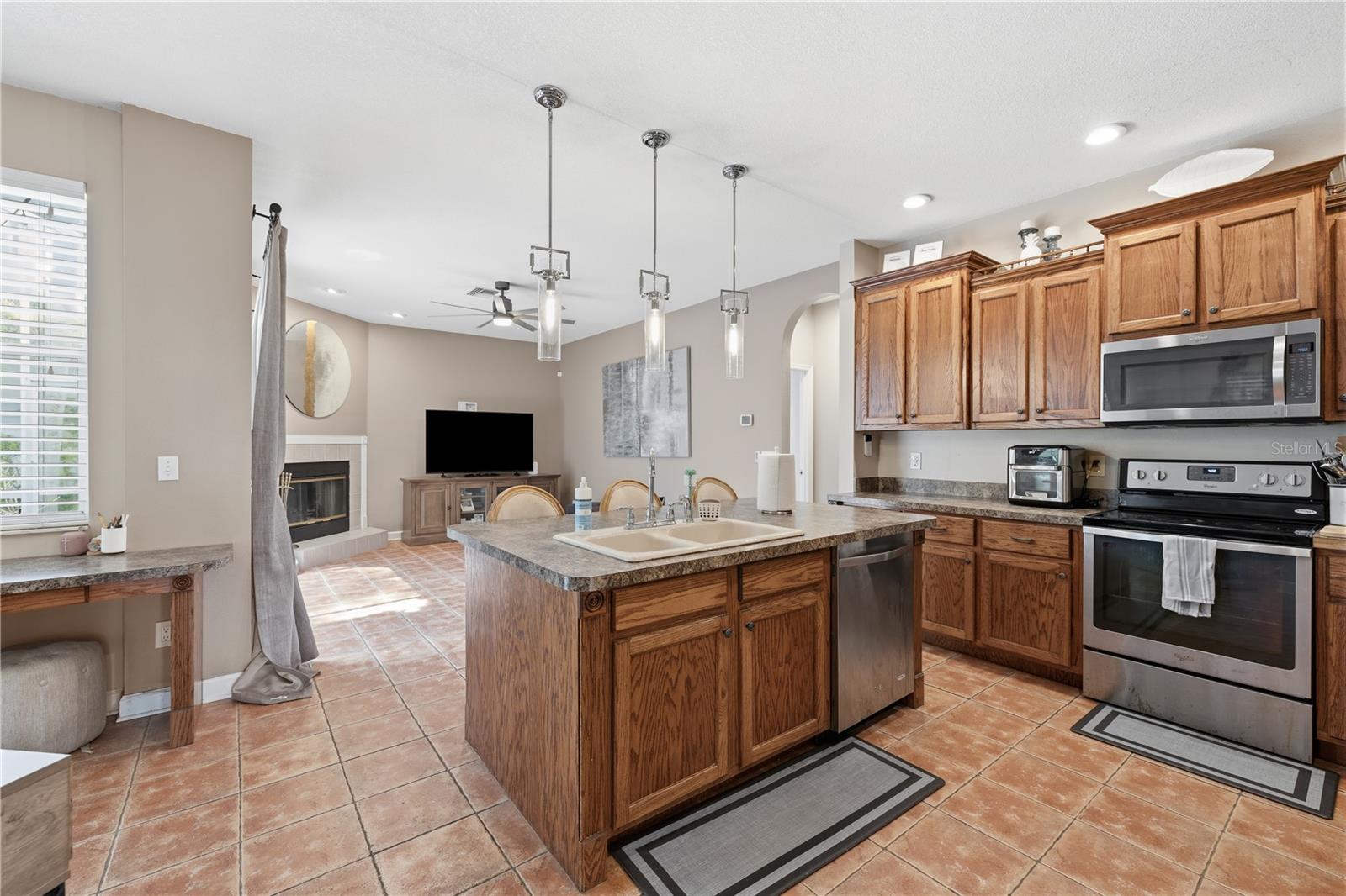 9302 HERITAGE OAK CT — photo 6