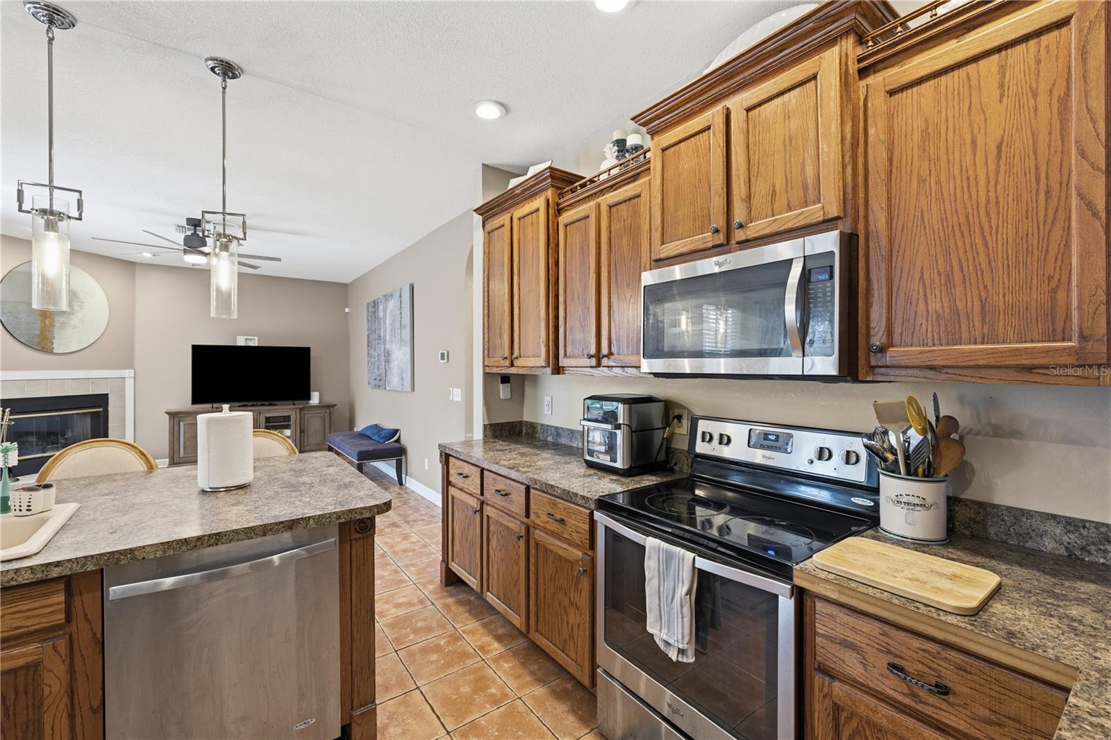 9302 HERITAGE OAK CT — photo 8