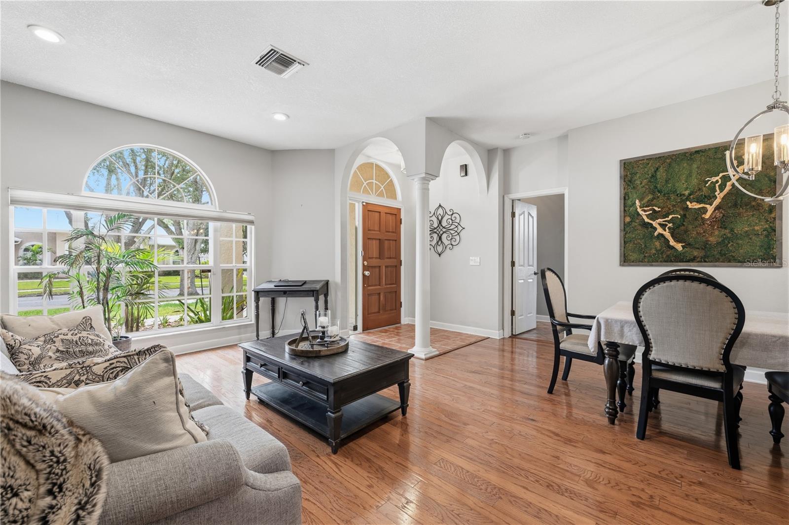 9302 HERITAGE OAK CT — photo 3
