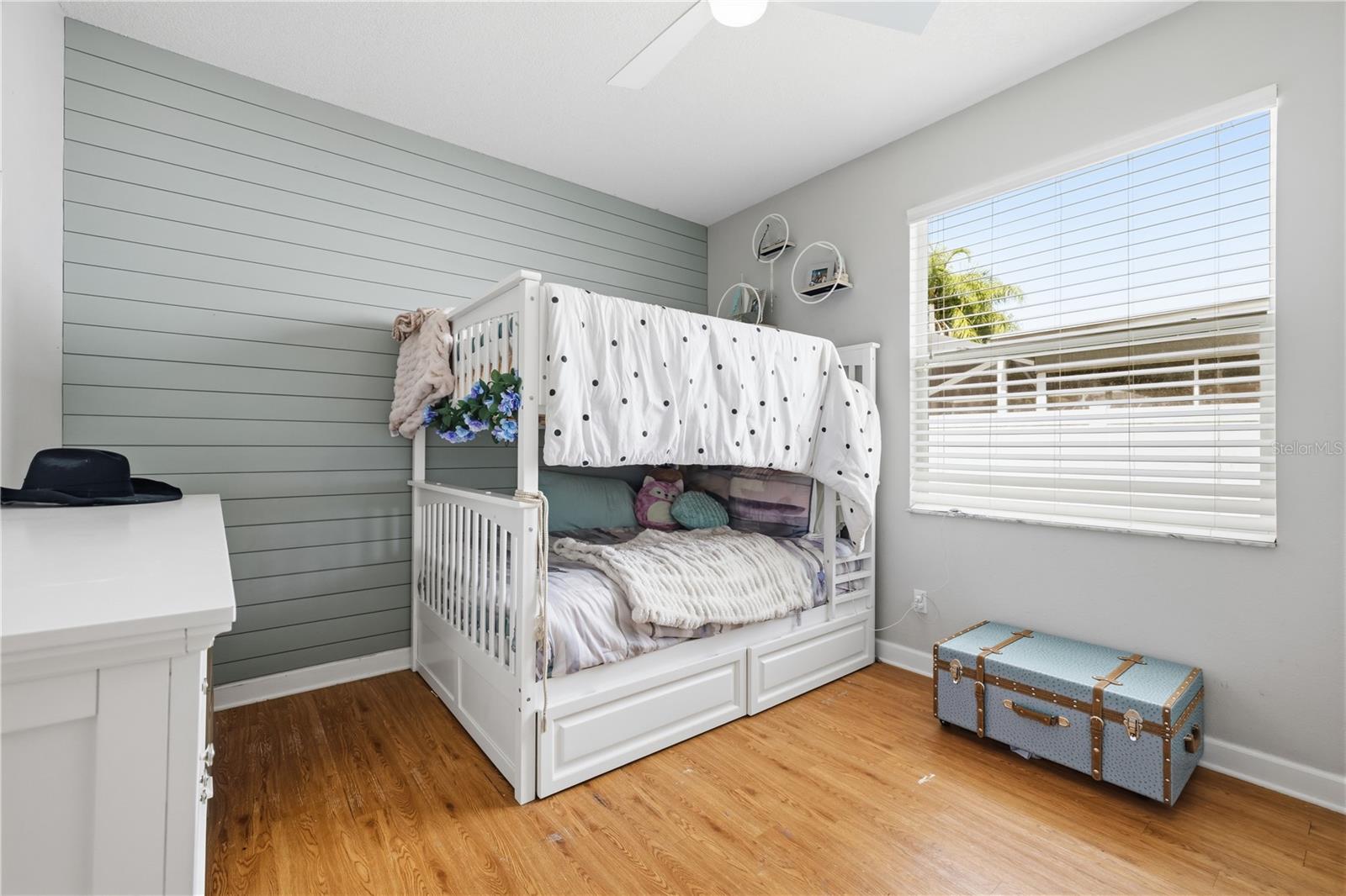 9302 HERITAGE OAK CT — photo 22