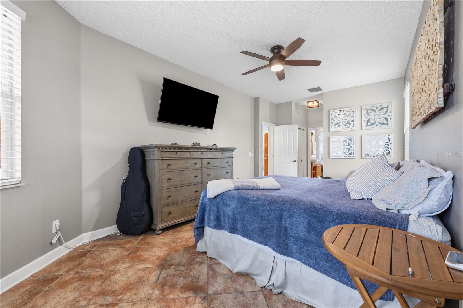 9302 HERITAGE OAK CT — photo 17