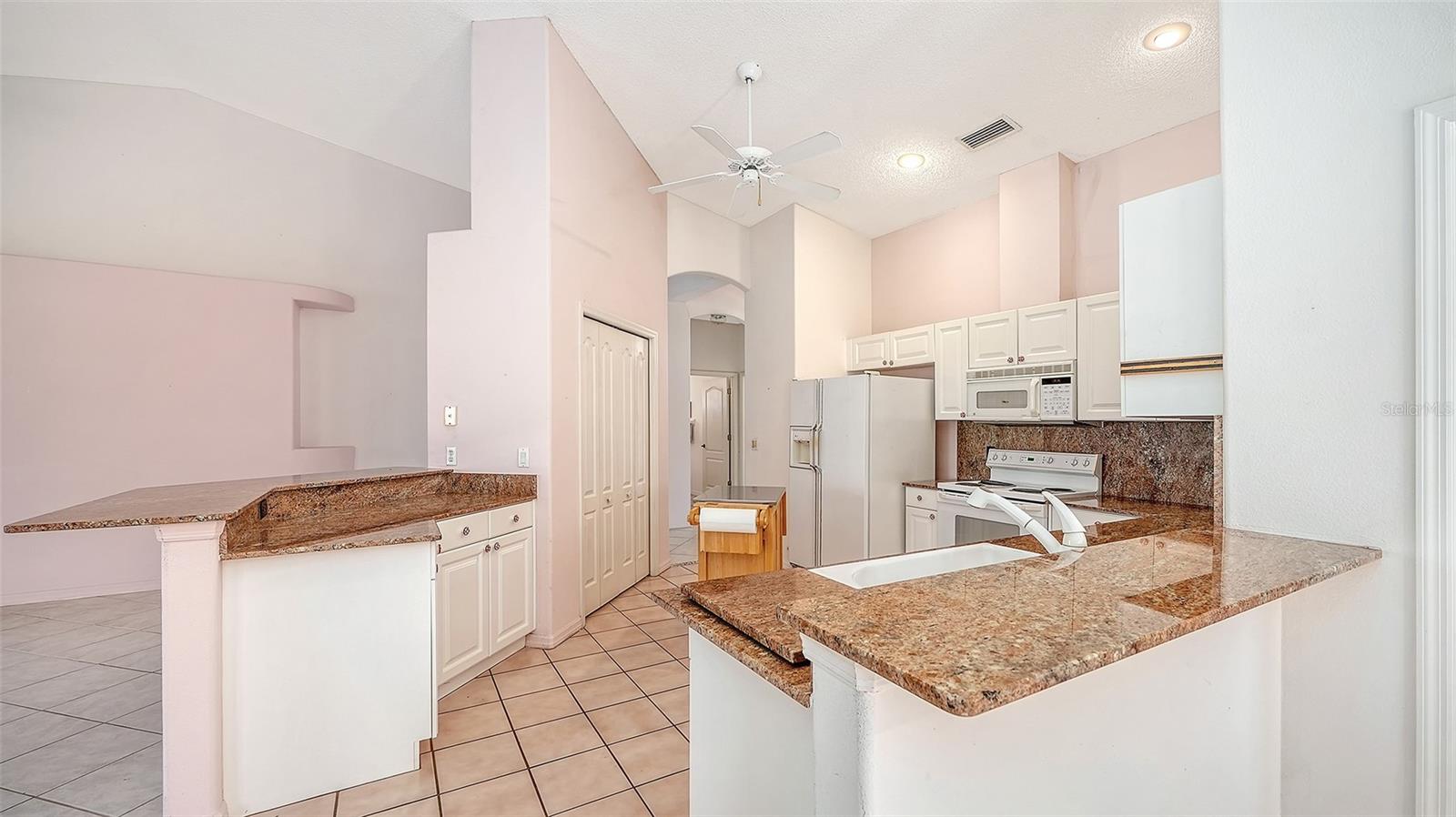 8928 WHITEMARSH AVE — photo 32
