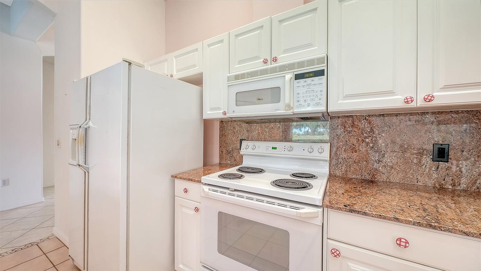 8928 WHITEMARSH AVE — photo 28