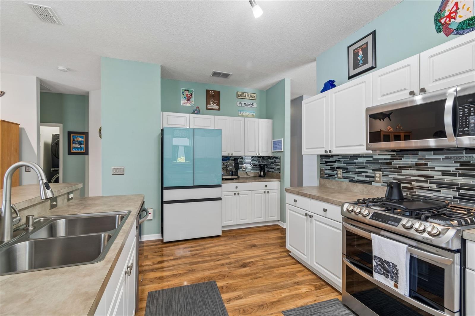 3550 FERRELL ST — photo 15