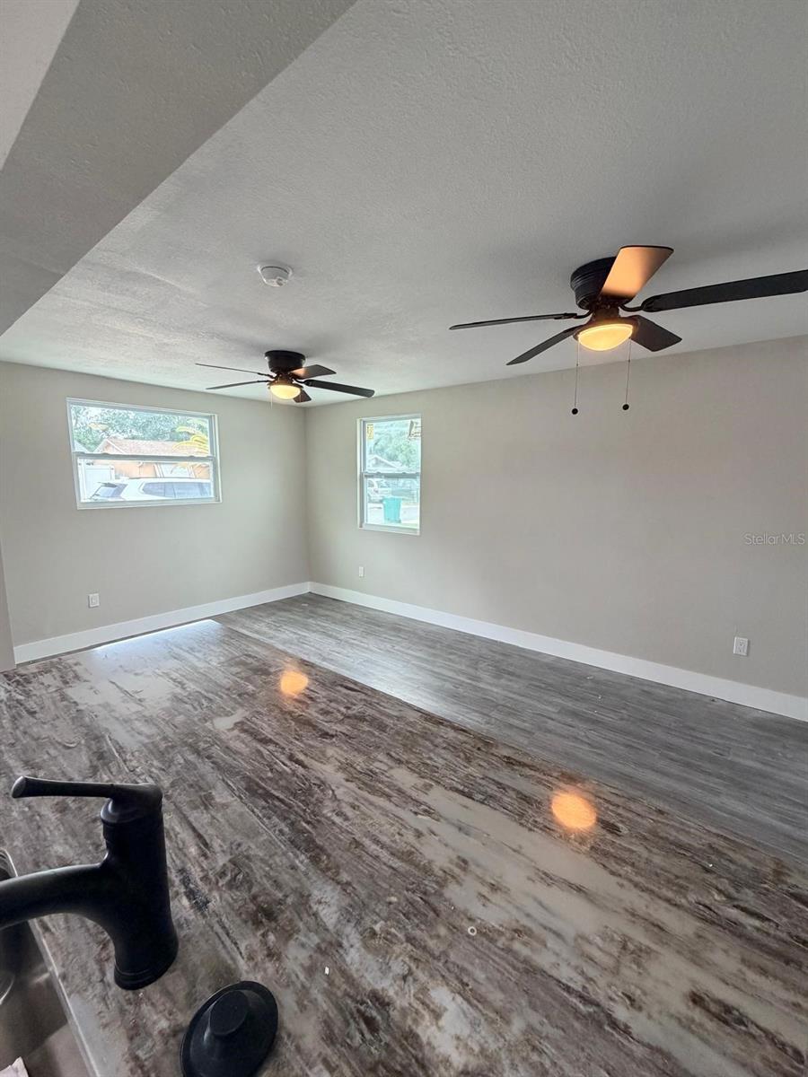 4112 MESA DR — photo 10
