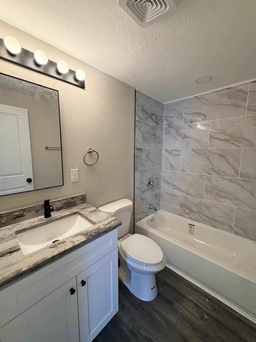 4112 MESA DR — photo 22