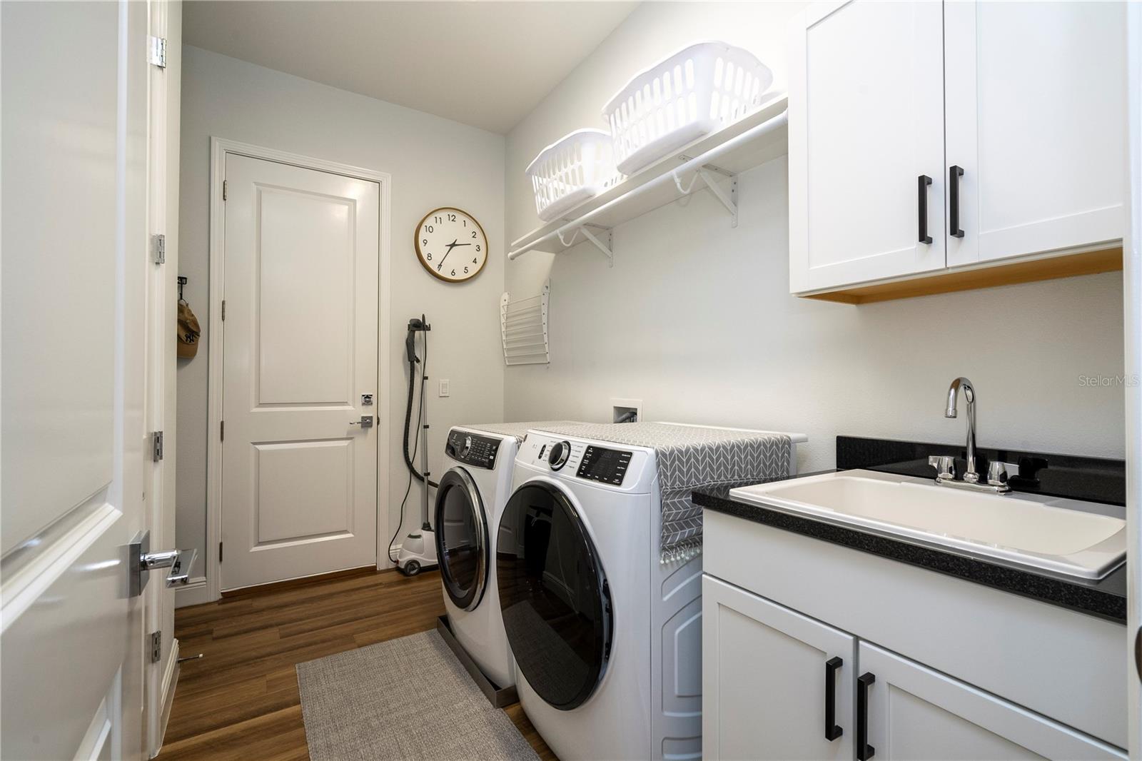 7181 RYEDALE CT — photo 37
