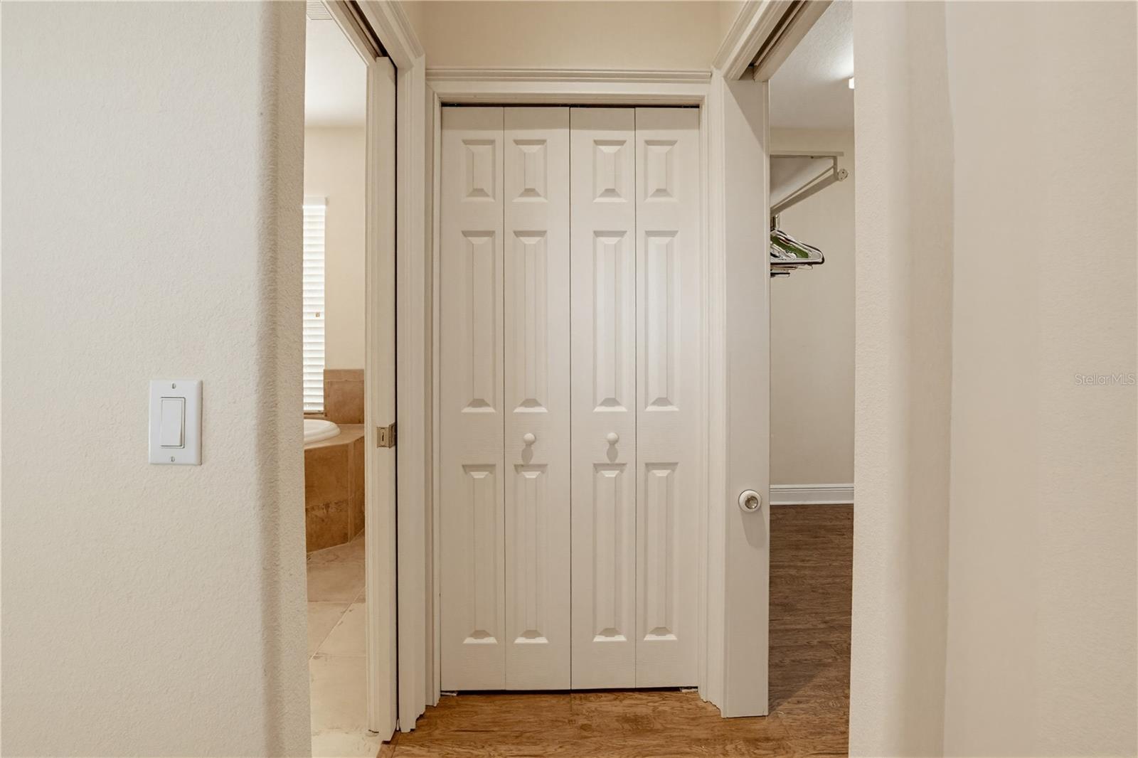 4104 SARASOTA AVE — photo 20