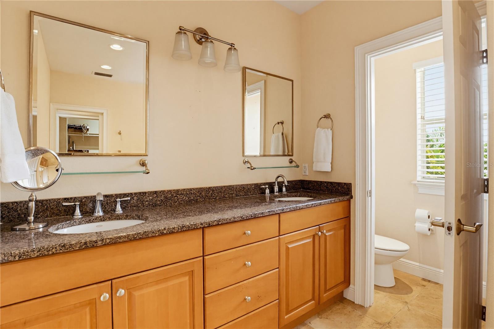4104 SARASOTA AVE — photo 24