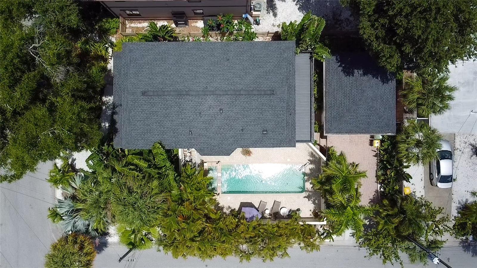 4104 SARASOTA AVE — photo 46
