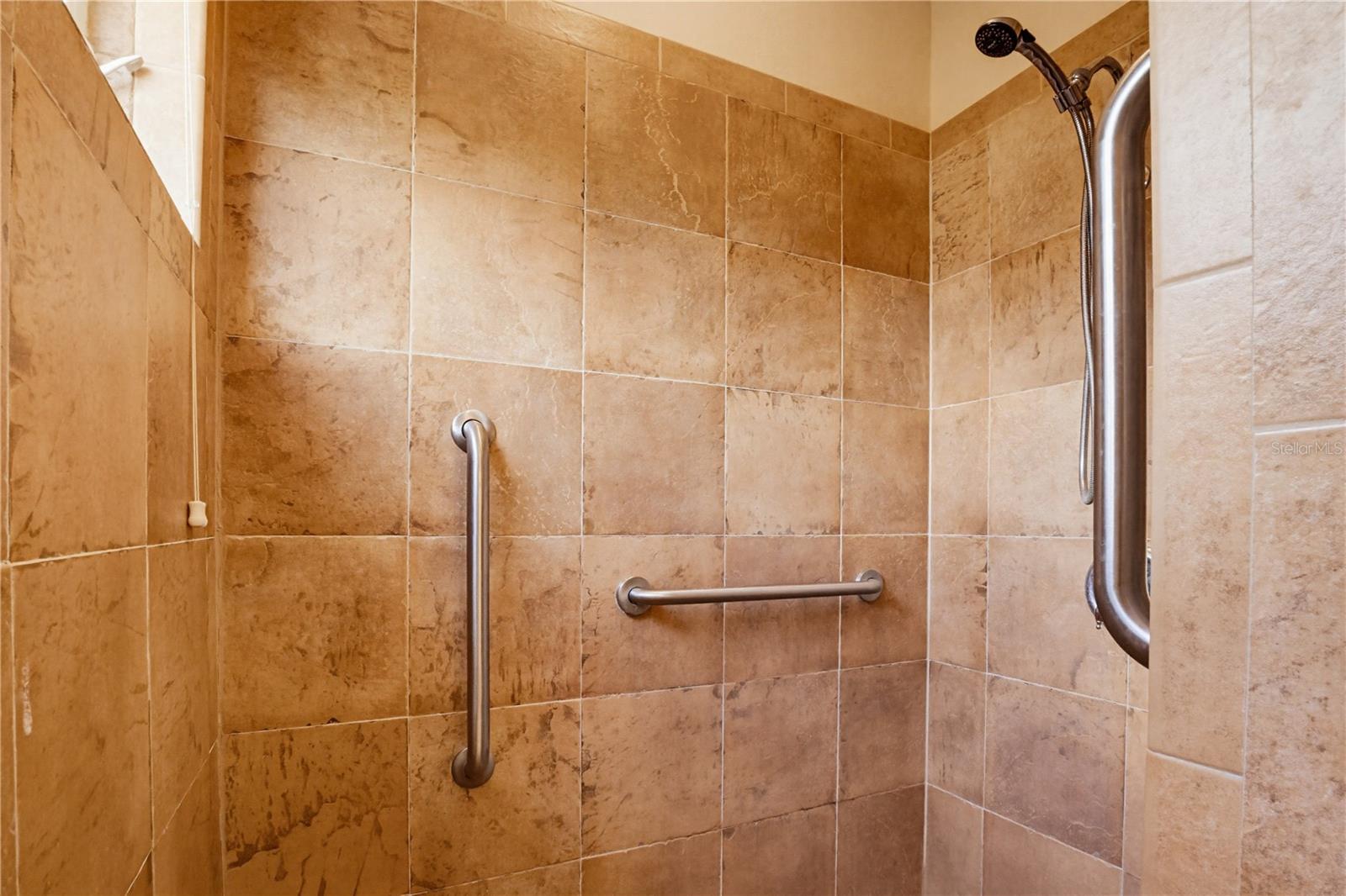 4104 SARASOTA AVE — photo 25