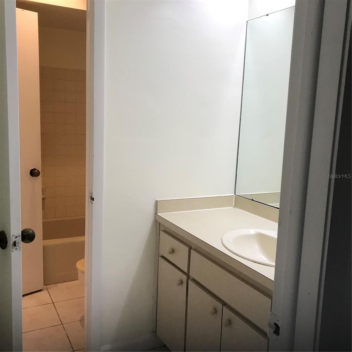 13610 S VILLAGE DR #4103 — photo 3