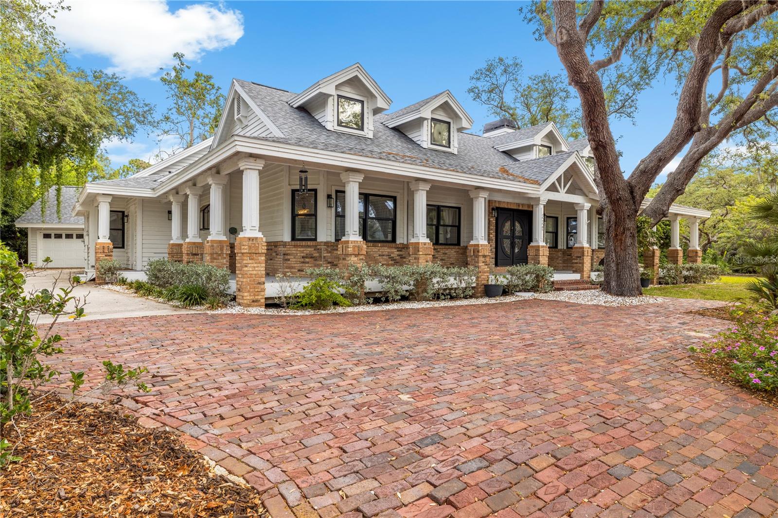 335 SANCTUARY DR — photo 68