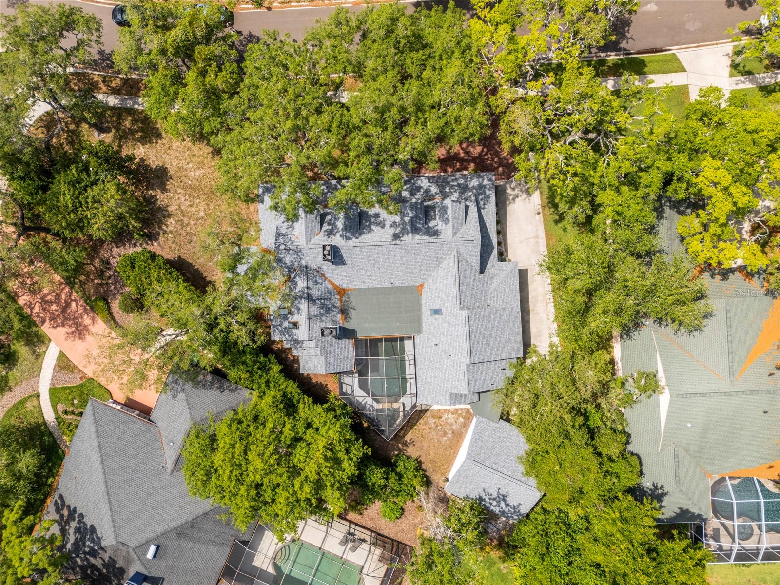 335 SANCTUARY DR — photo 71