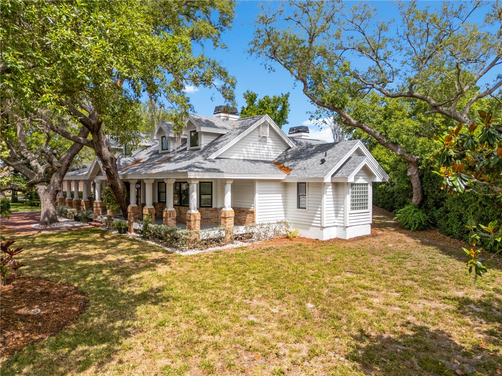 335 SANCTUARY DR — photo 69