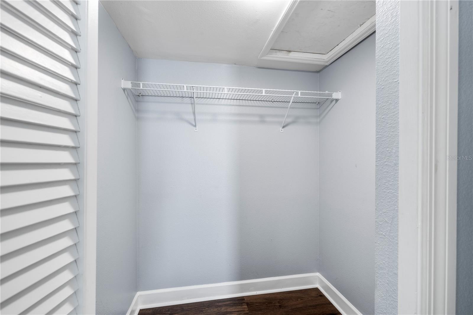 335 SANCTUARY DR — photo 54