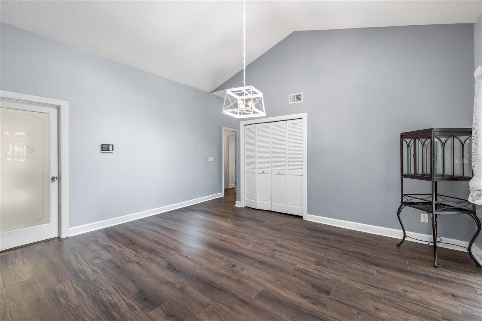 335 SANCTUARY DR — photo 44