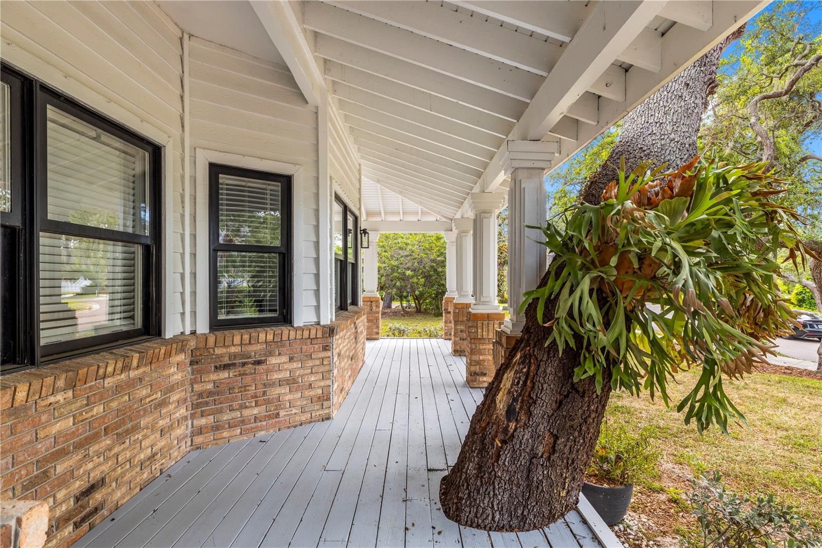 335 SANCTUARY DR — photo 66
