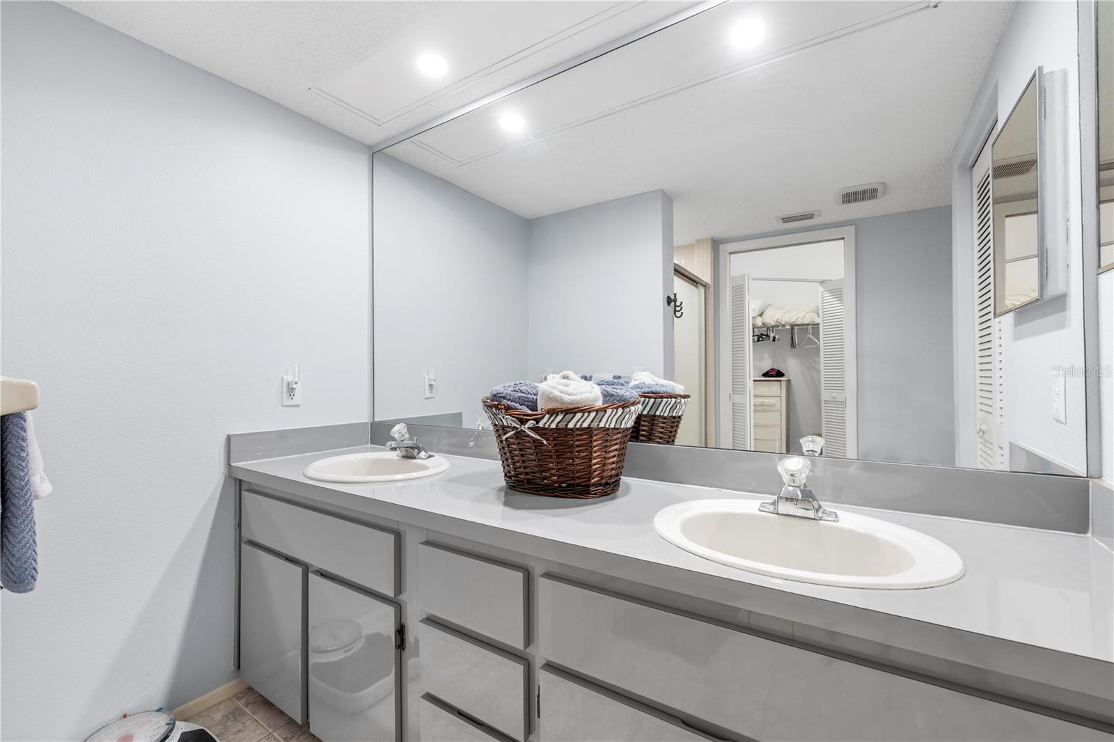 3801 SAILMAKER LN — photo 37