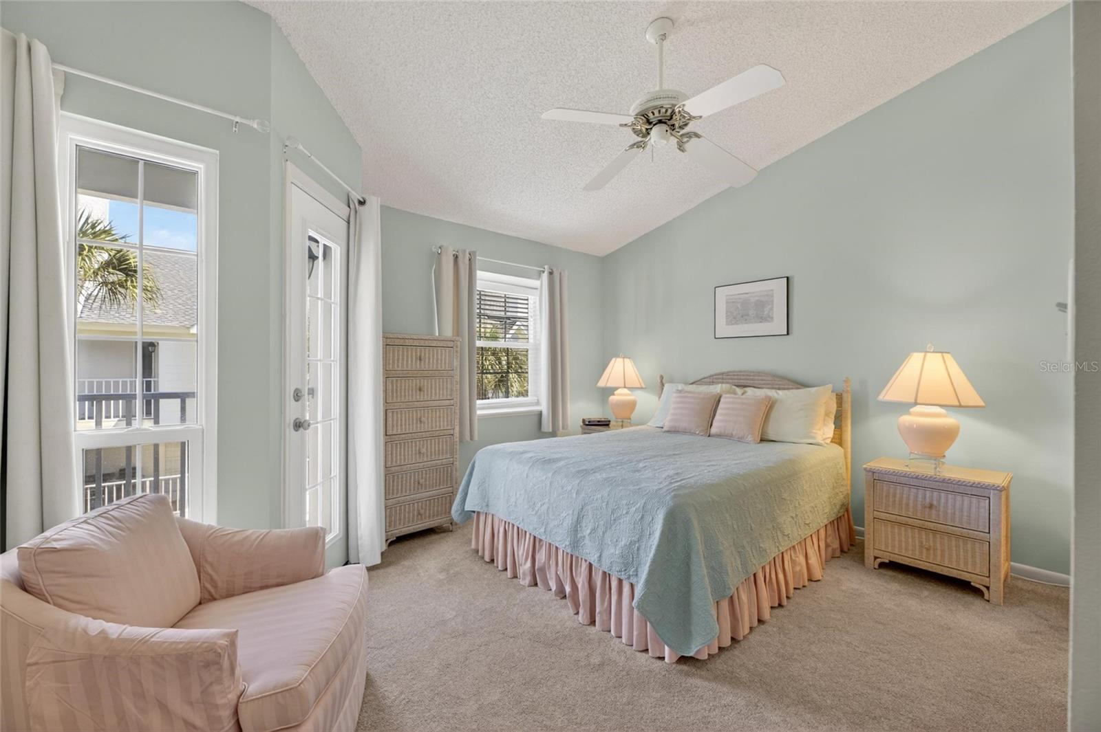 17960 GULF BLVD #108 — photo 19