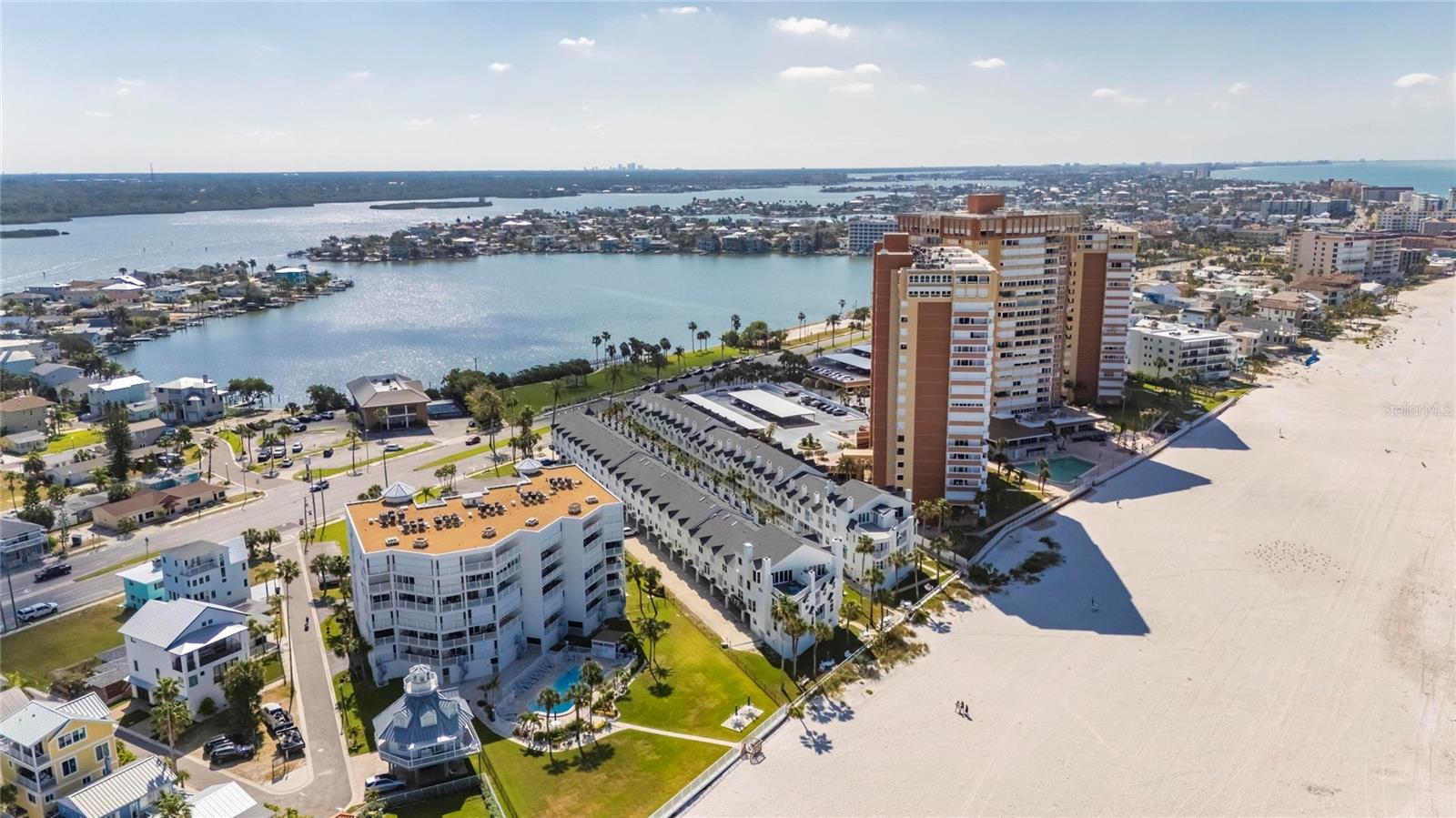 17960 GULF BLVD #108 — photo 38