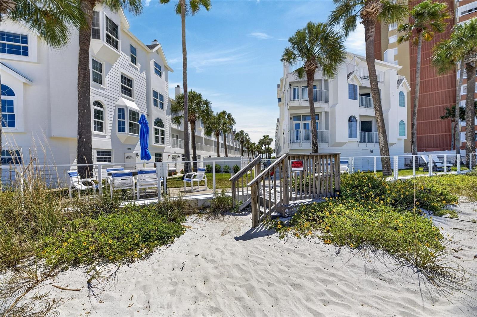 17960 GULF BLVD #108 — photo 33