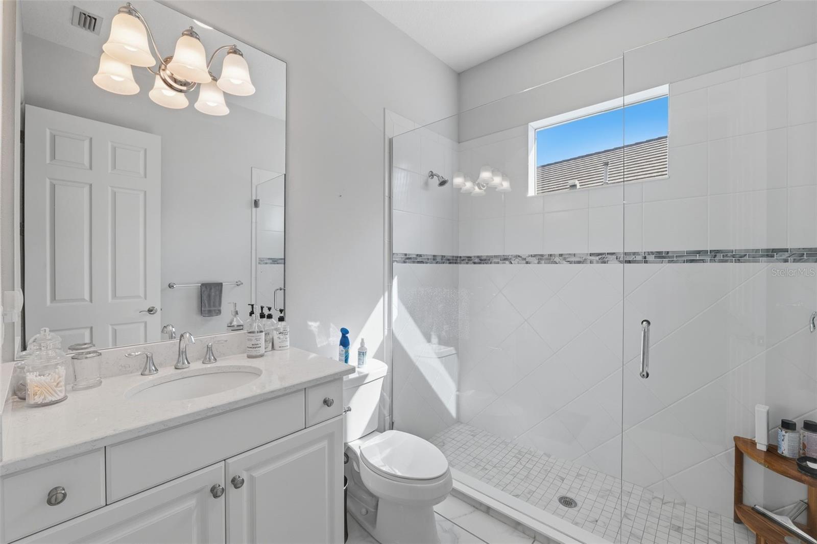 548 REGATTA WAY — photo 17