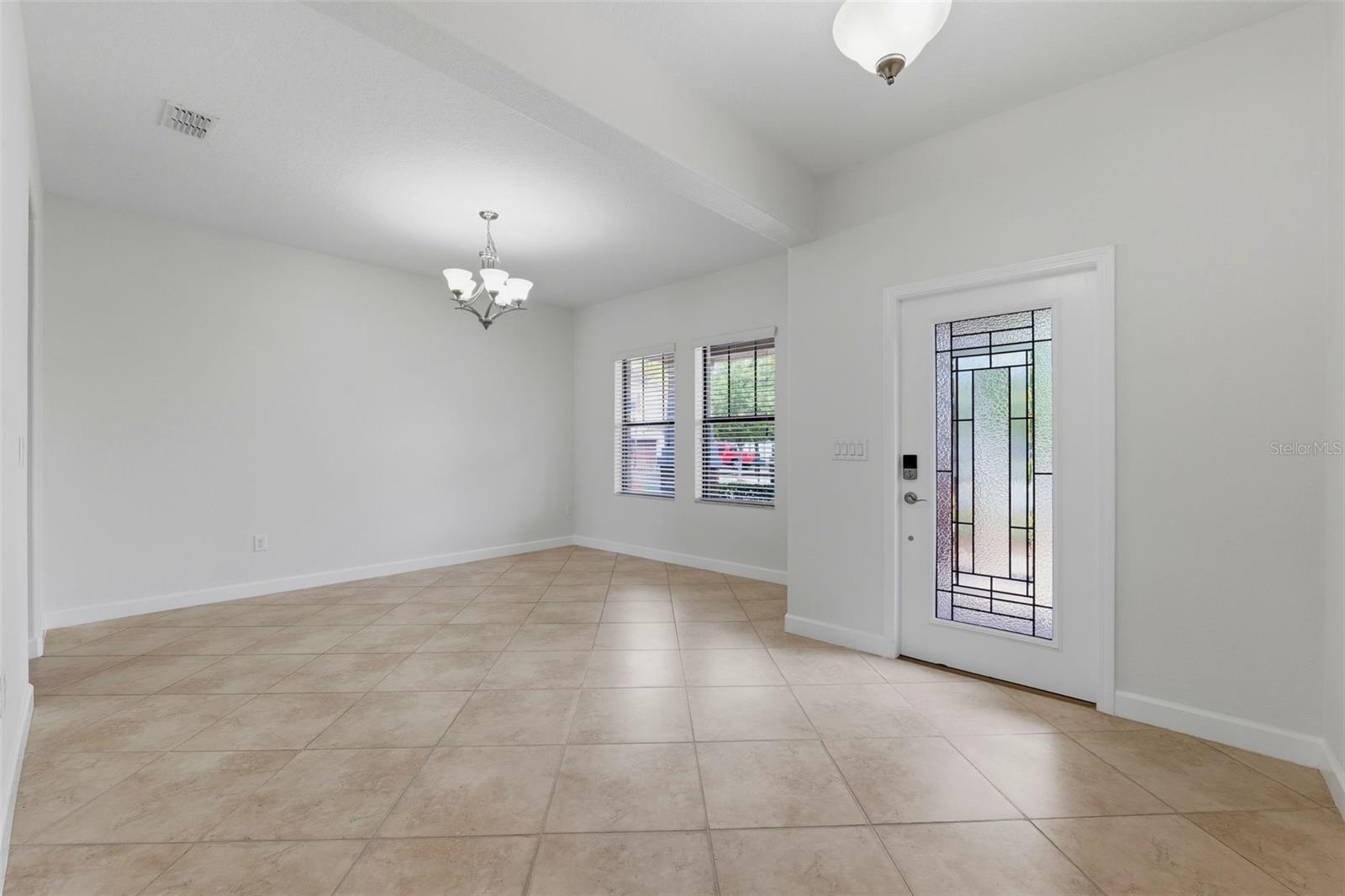 19419 PADDOCK VIEW DR — photo 6