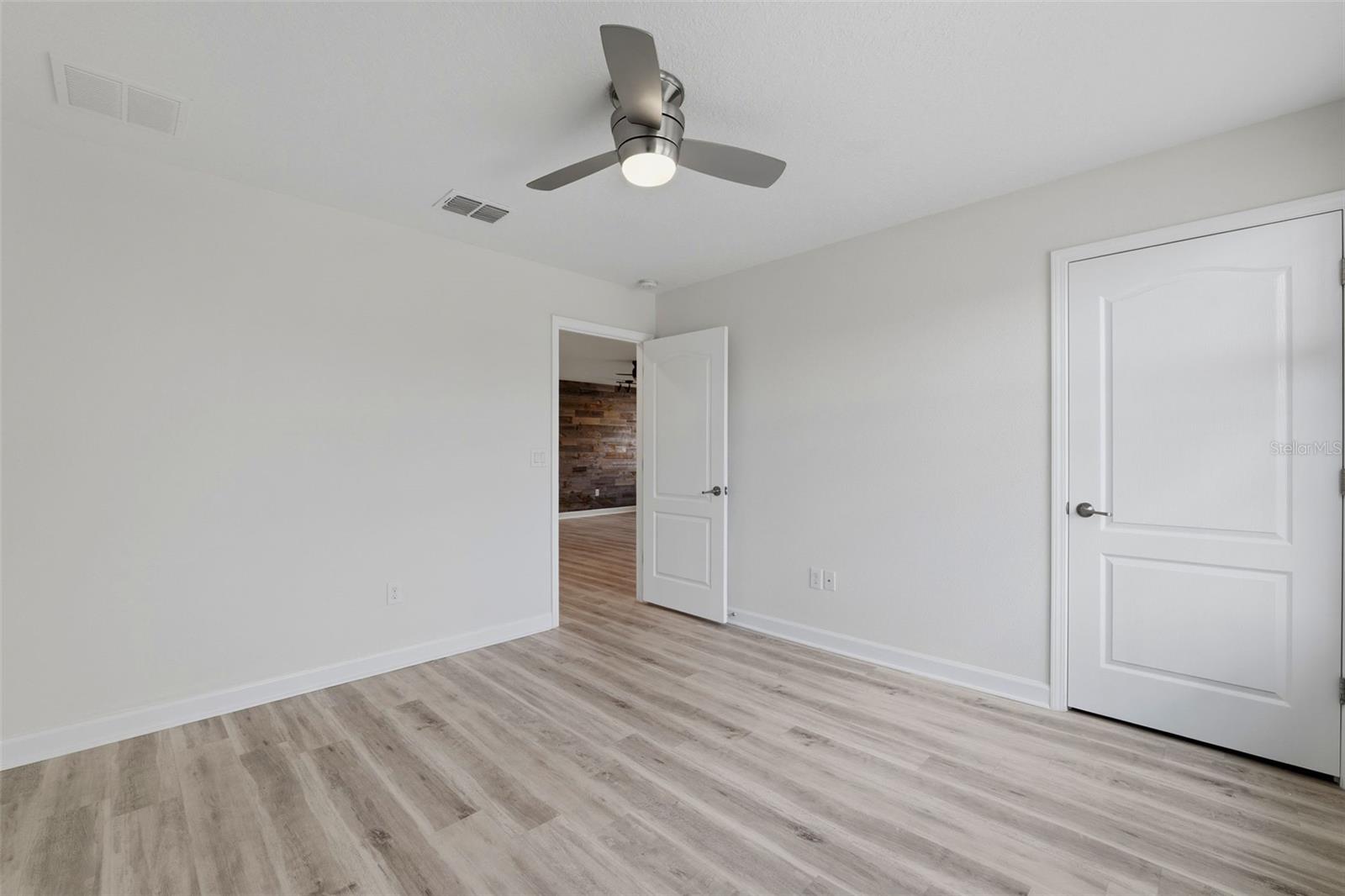 19419 PADDOCK VIEW DR — photo 41