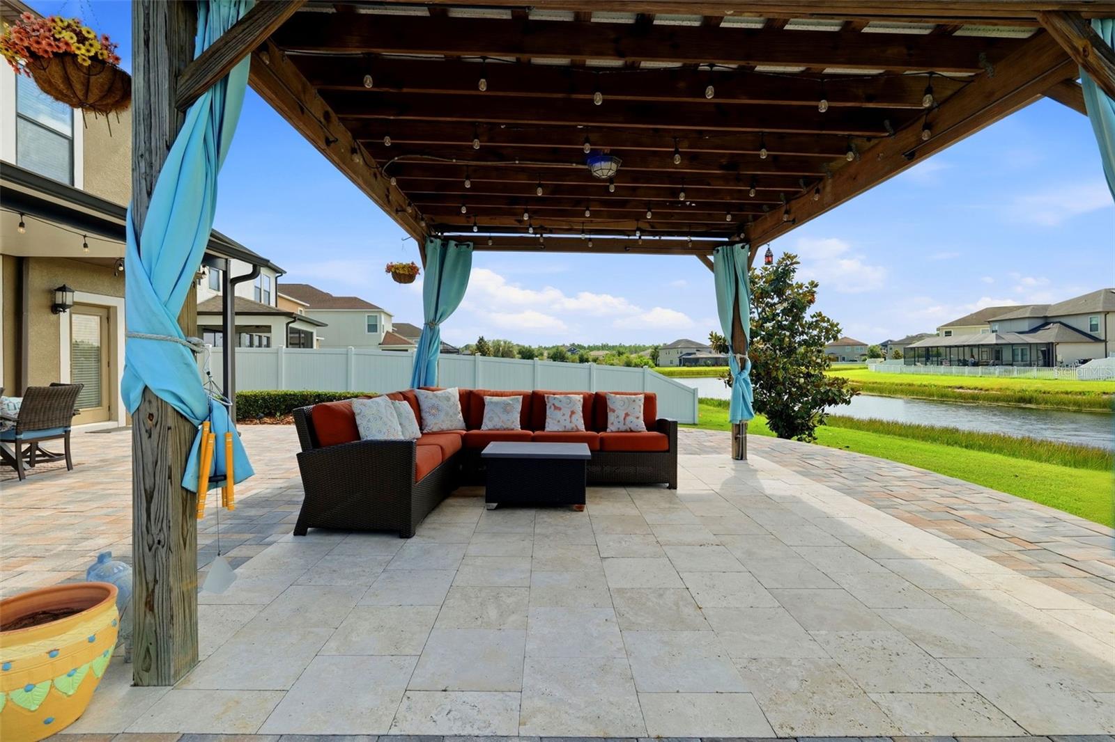 19419 PADDOCK VIEW DR — photo 45