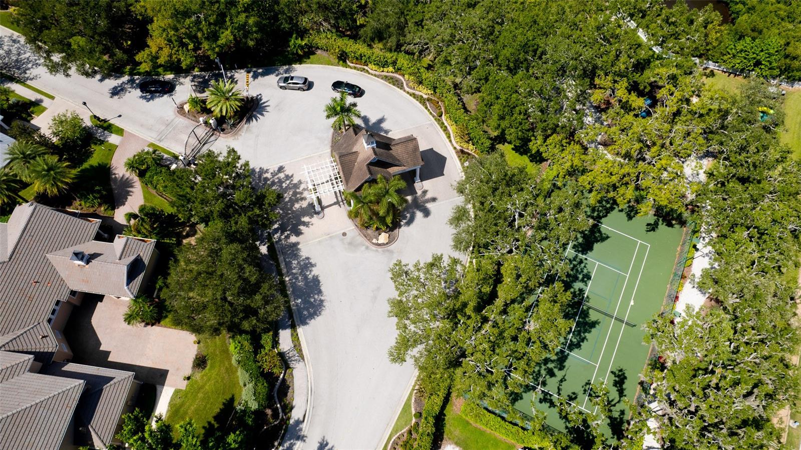 540 MAST DR — photo 29