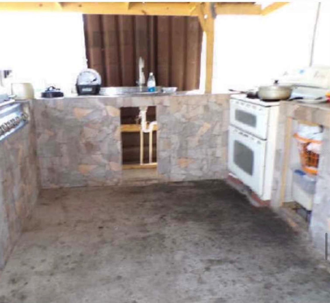 3107 W OSBORNE AVE — photo 13