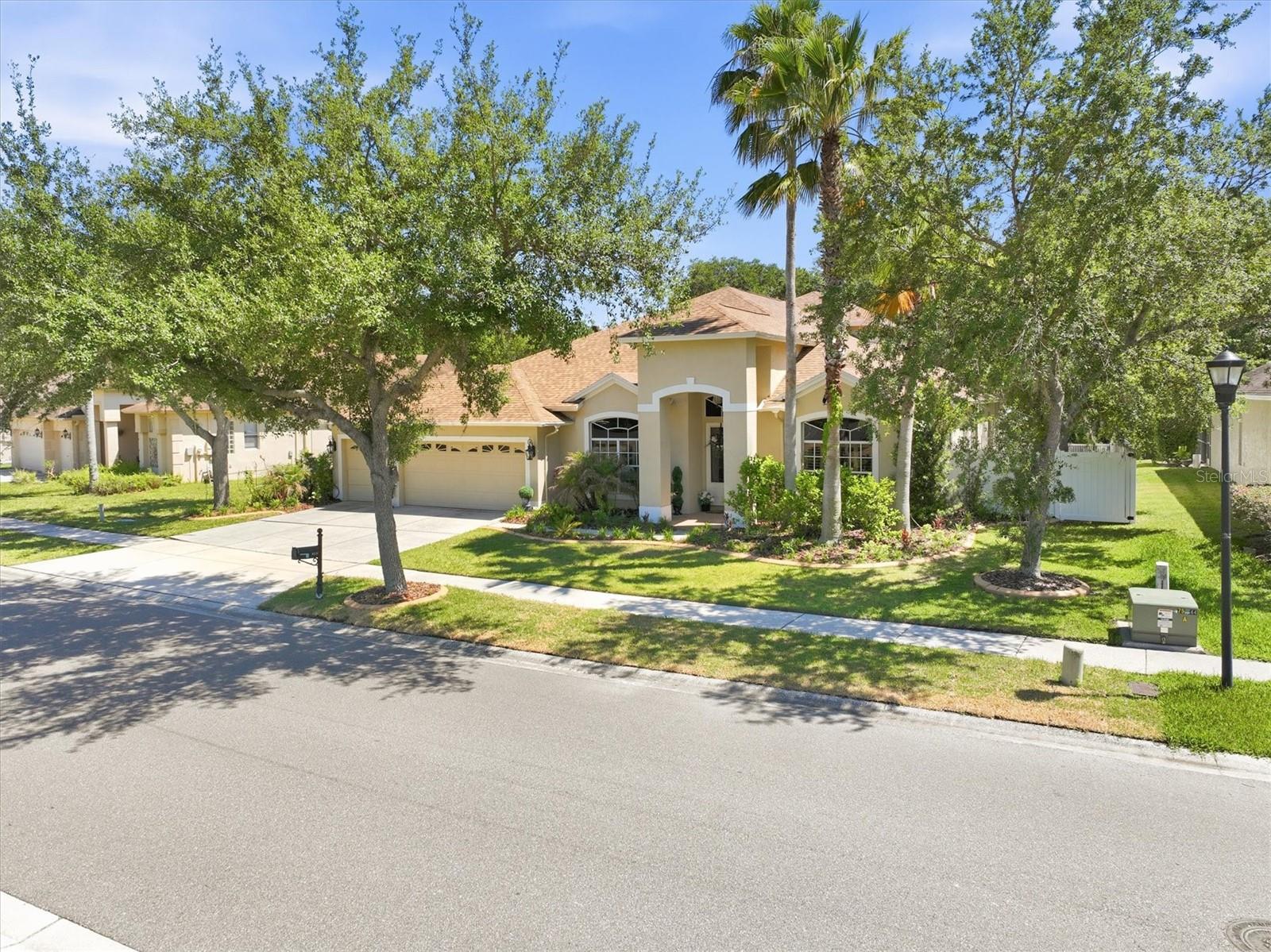 8331 GOLDEN PRAIRIE DR — photo 47