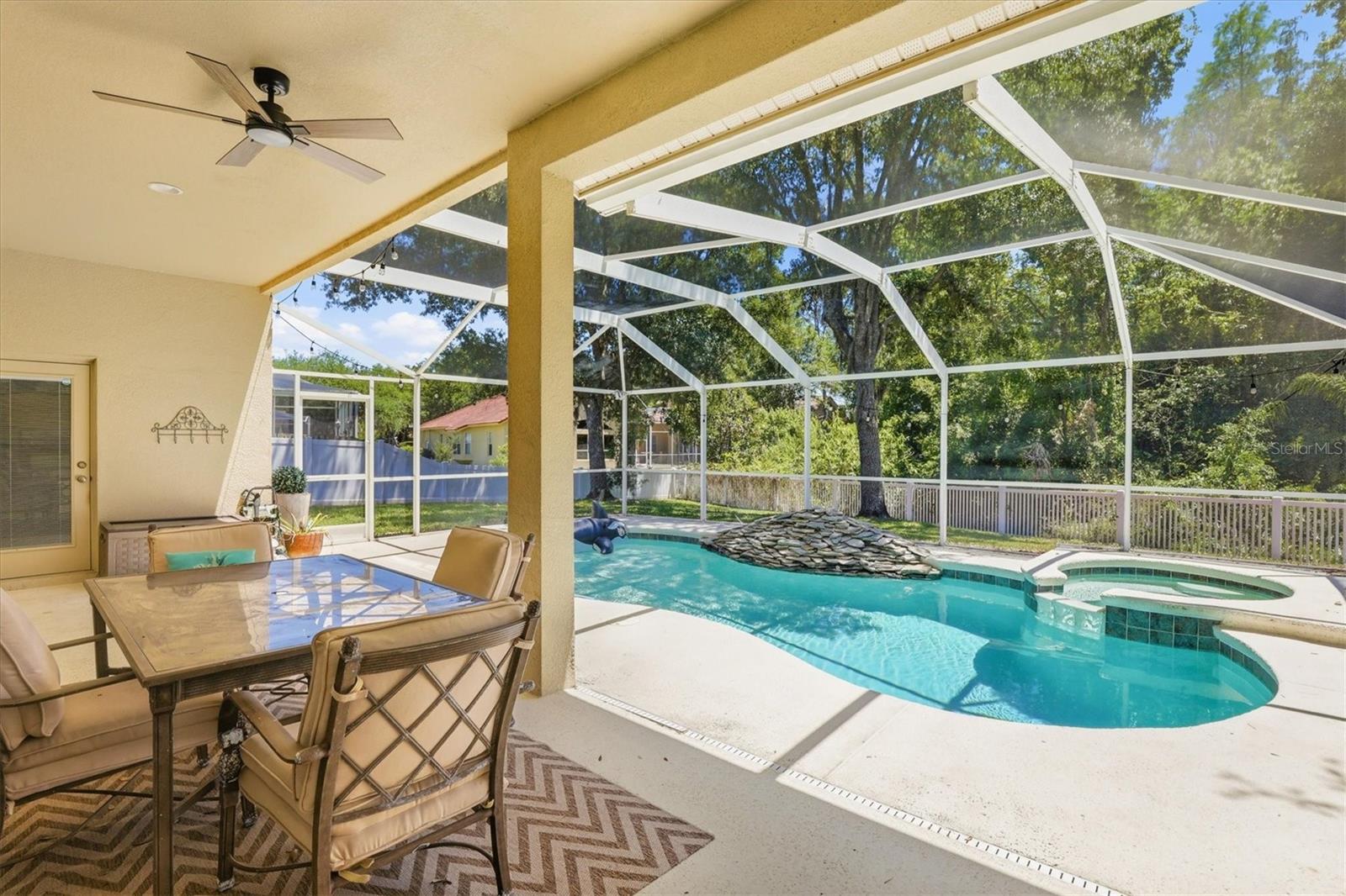 8331 GOLDEN PRAIRIE DR — photo 37