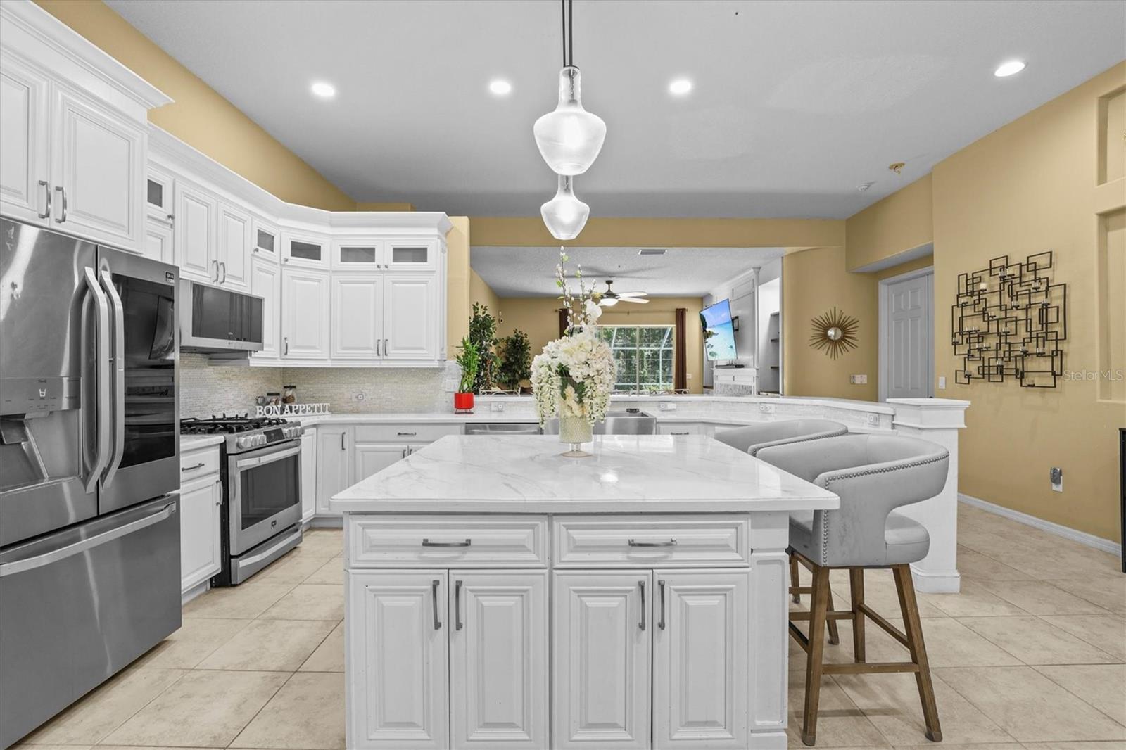 8331 GOLDEN PRAIRIE DR — photo 12