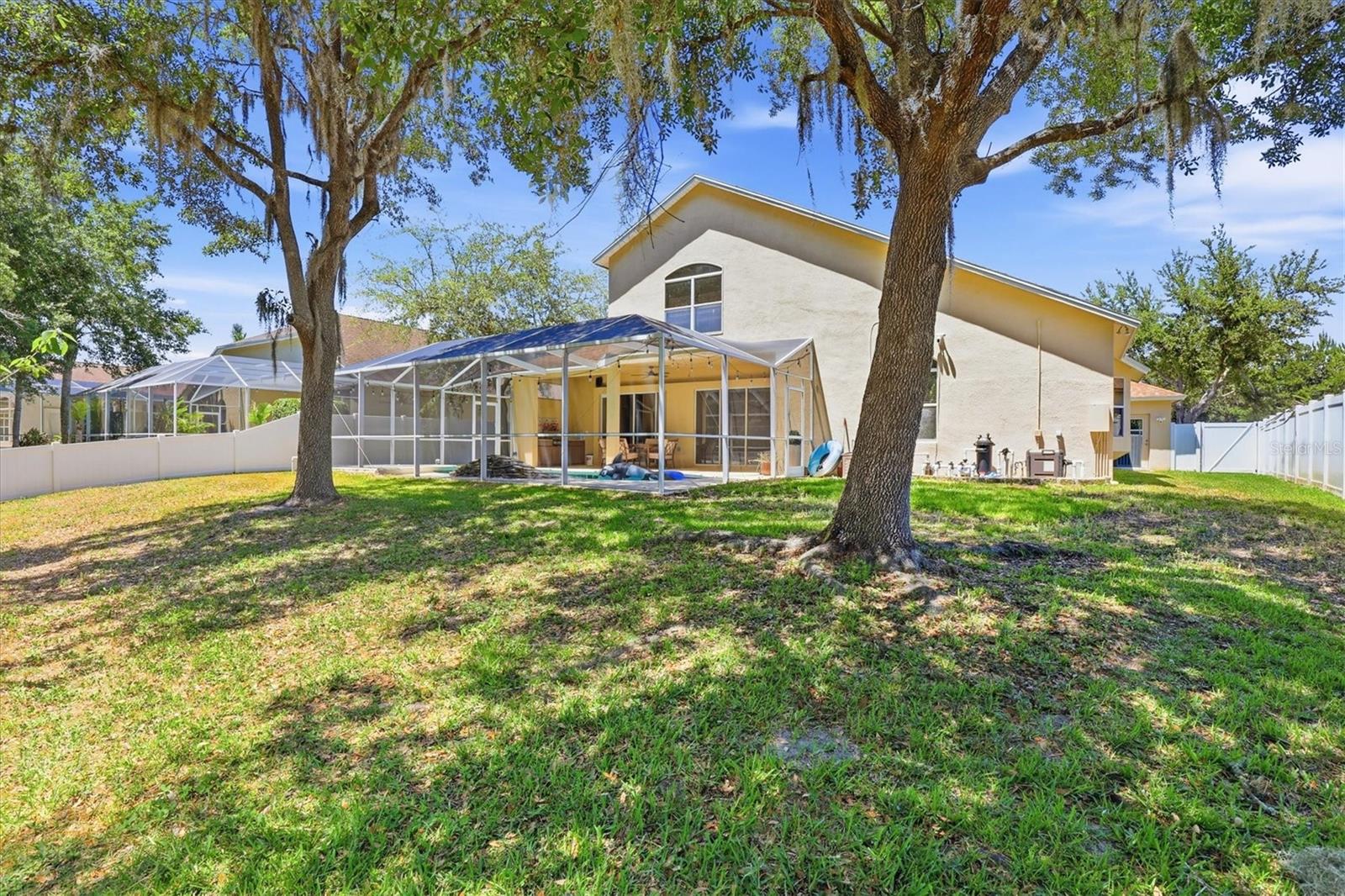 8331 GOLDEN PRAIRIE DR — photo 40