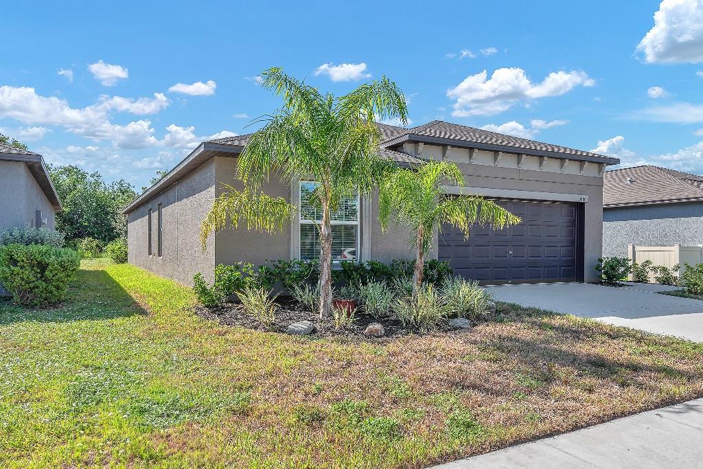 5518 BLUE AZURE DR — photo 3