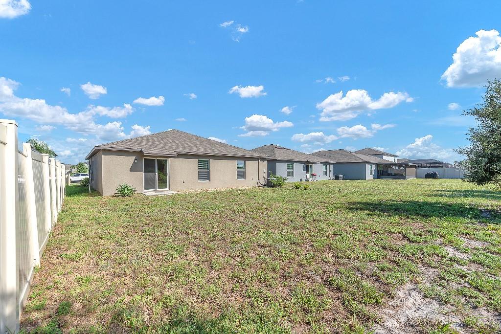 5518 BLUE AZURE DR — photo 5