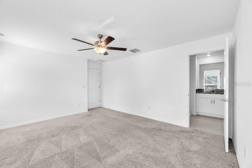 5518 BLUE AZURE DR — photo 10