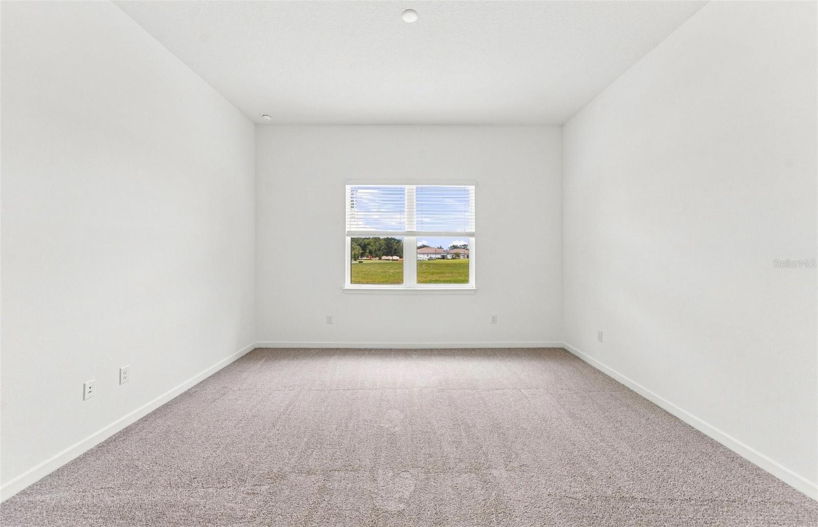 9452 DAYLIGHT DR — photo 7
