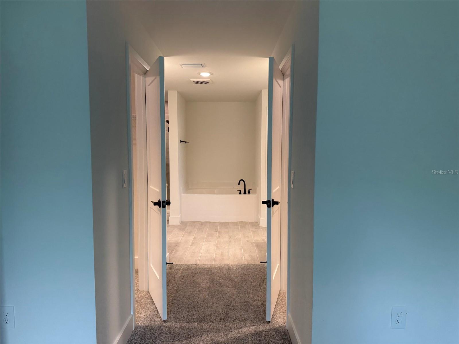 2724 NELLIE LN — photo 5