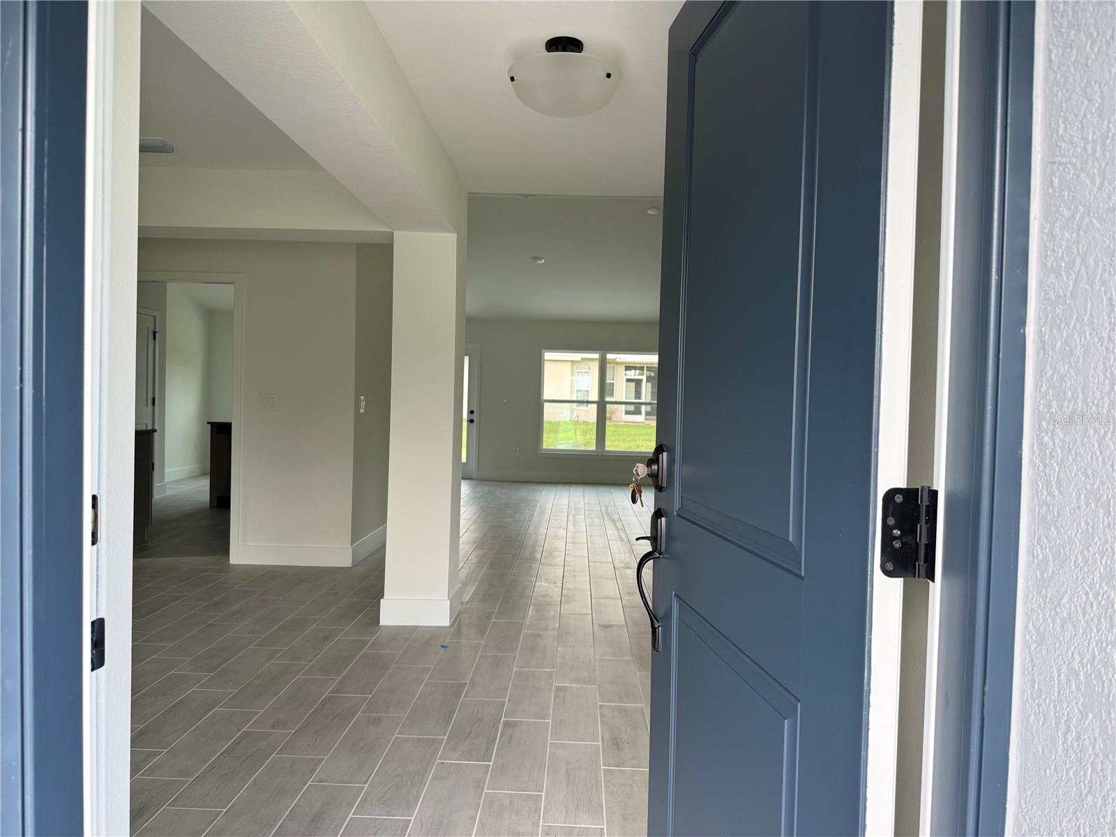 2724 NELLIE LN — photo 2