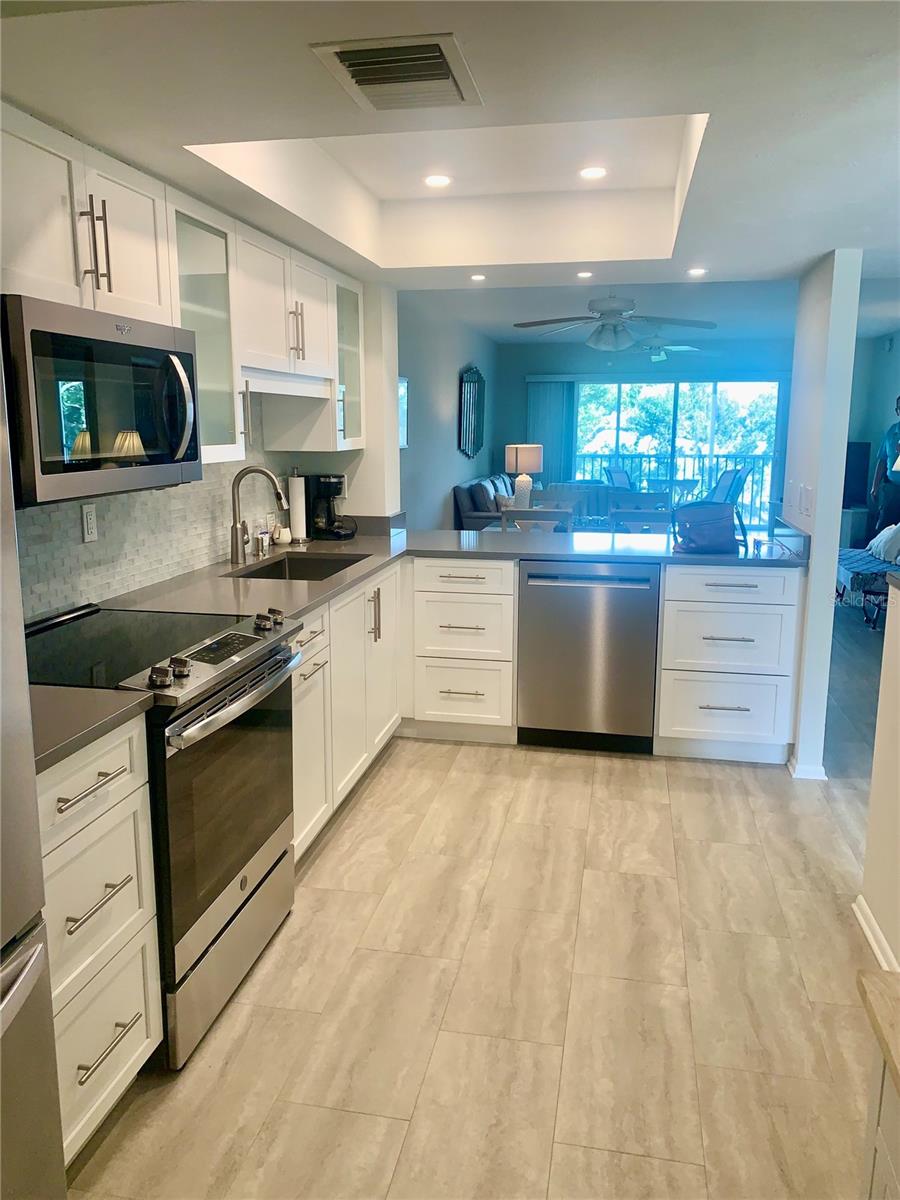2310 CANALBLUFF PL #V287 — photo 20