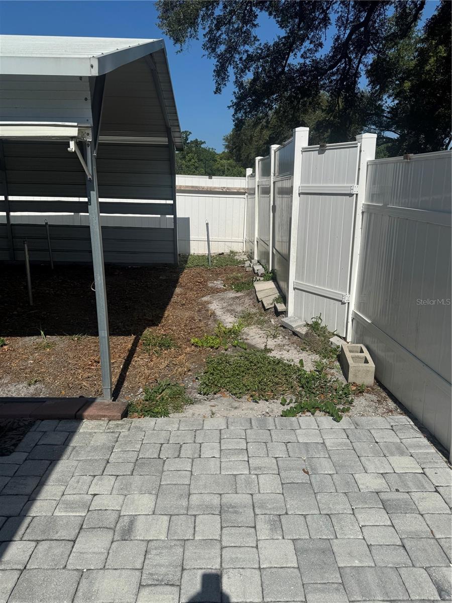2376 WINDSOR OAKS AVE — photo 31