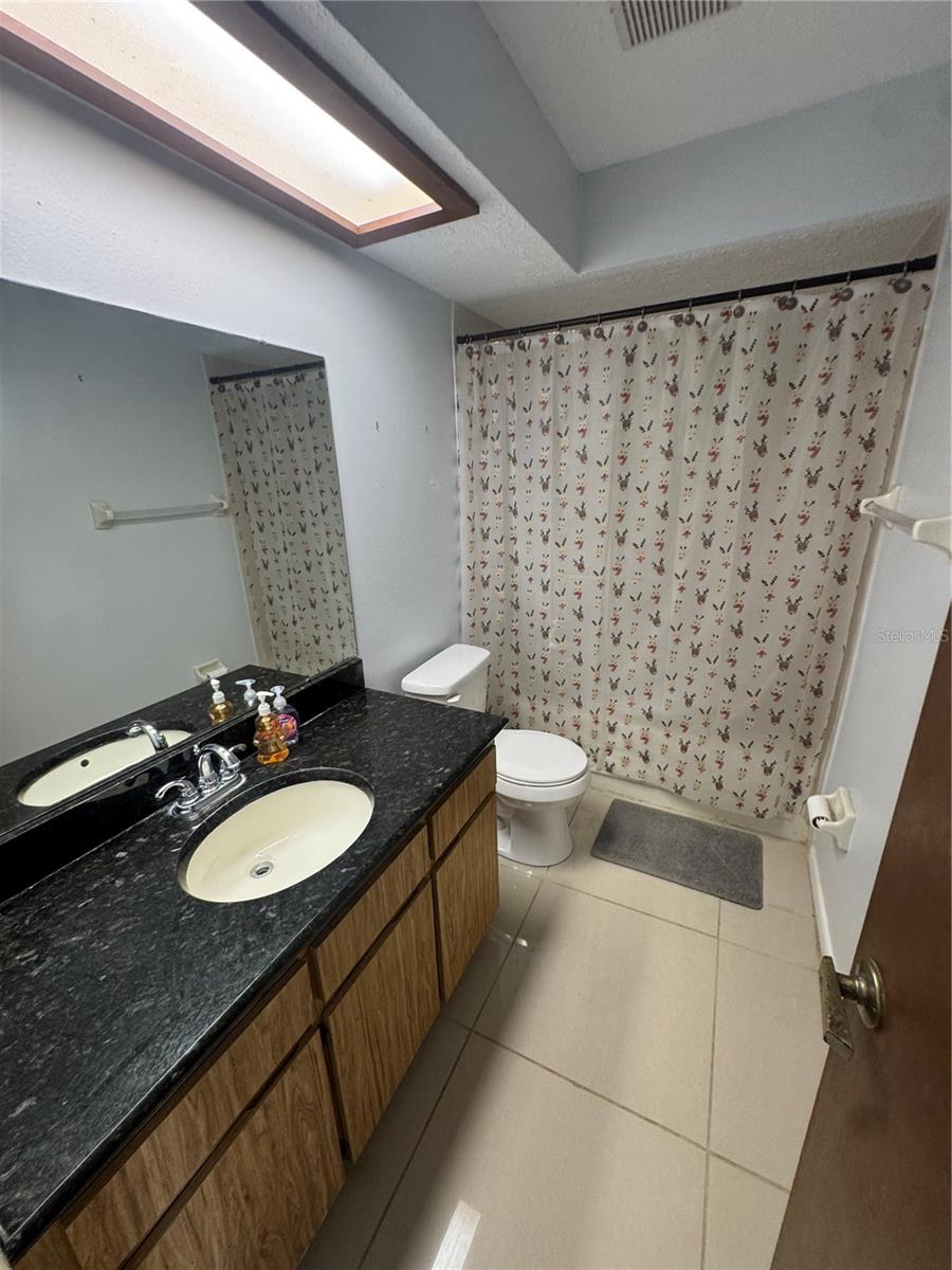 2376 WINDSOR OAKS AVE — photo 21