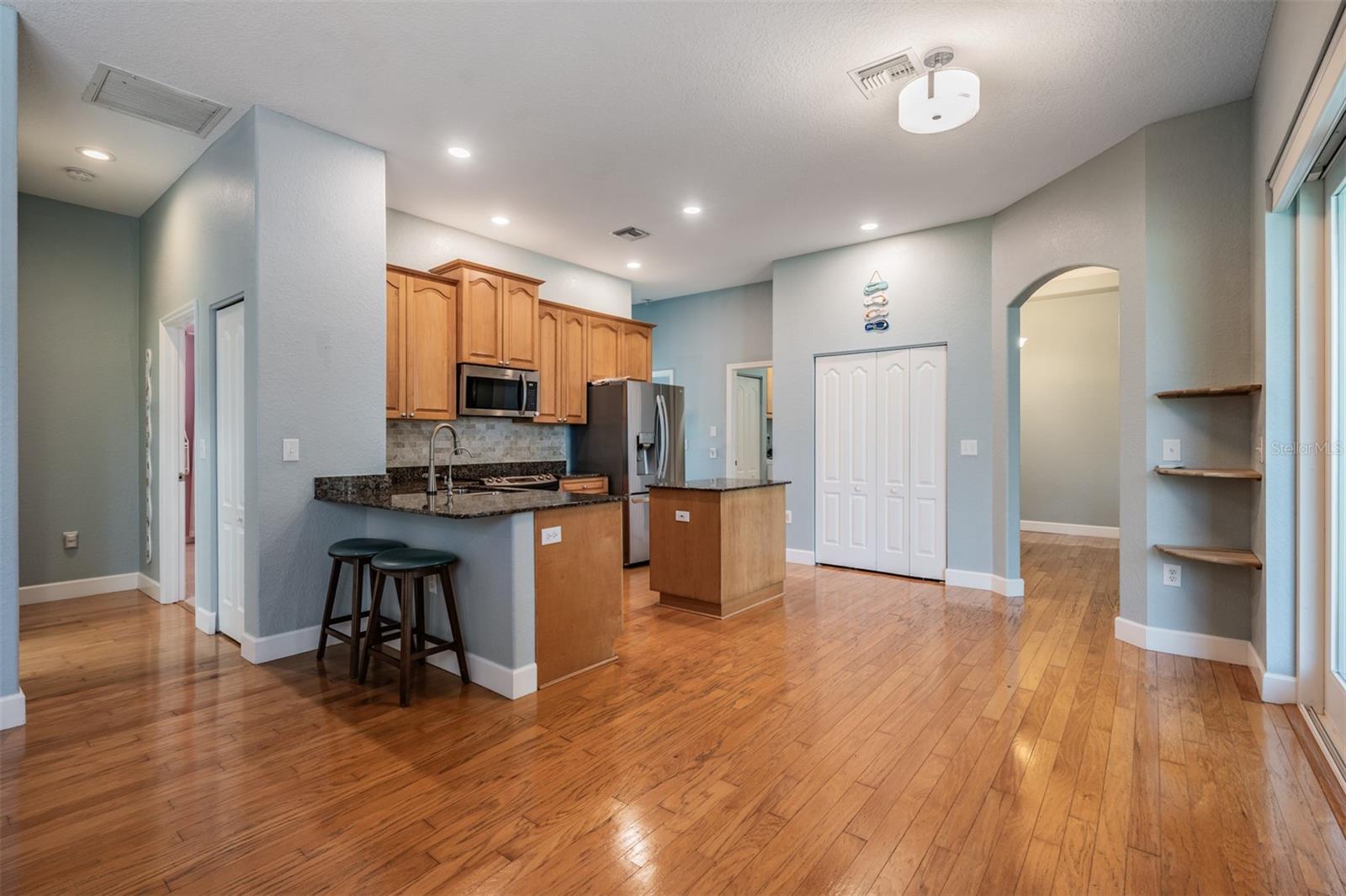2008 N POINTE ALEXIS DR — photo 10