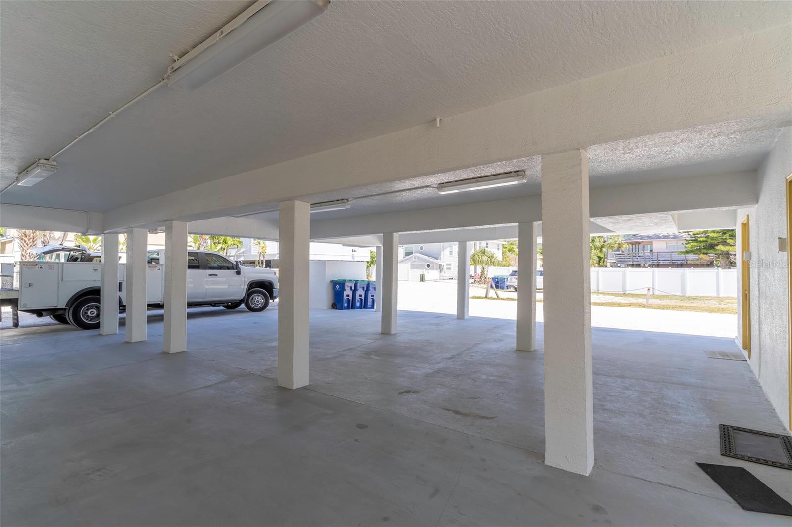 708 GULF BLVD #D — photo 26